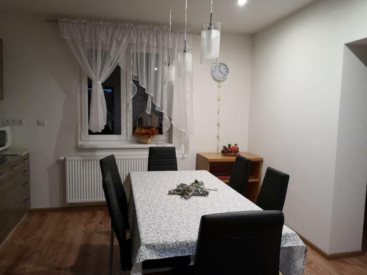 Family Apartments Myto Pod Dumbierom Luaran gambar