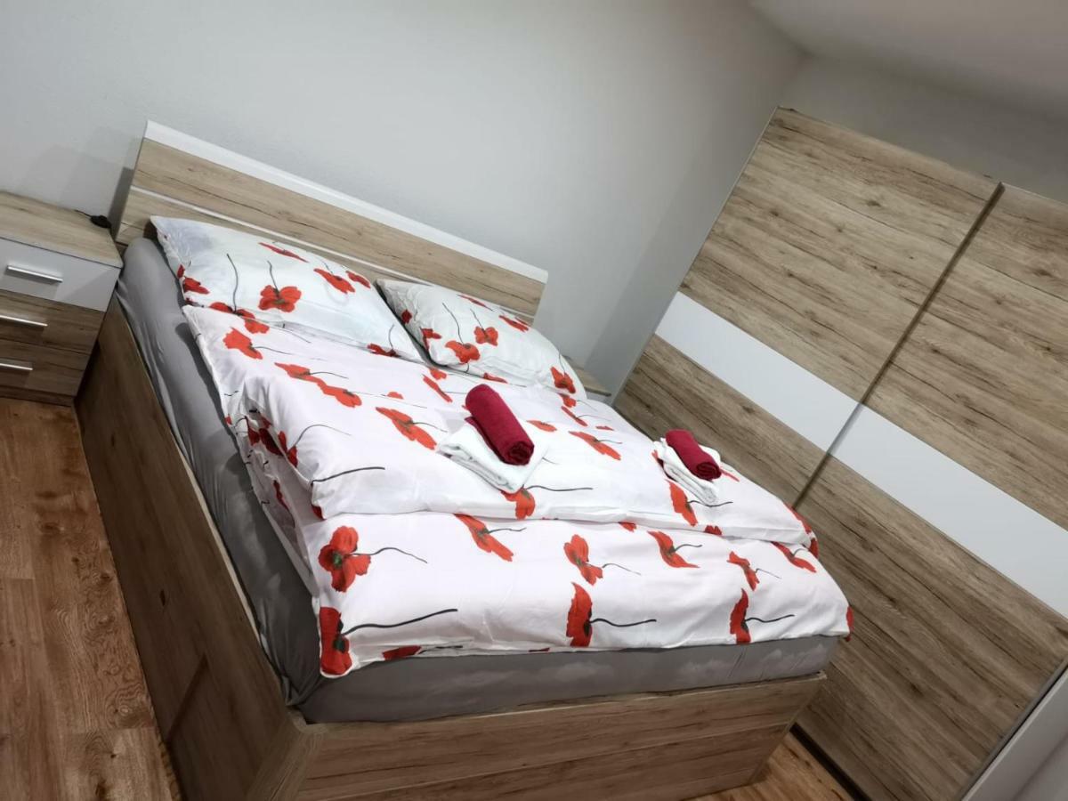 Family Apartments Myto Pod Dumbierom Luaran gambar