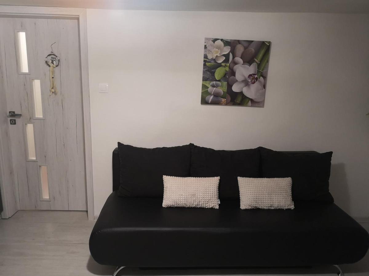Family Apartments Myto Pod Dumbierom Luaran gambar